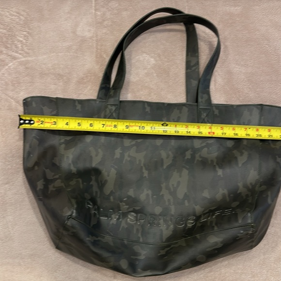 Palm Springs Life Diva bag - camouflage with magnetic closure - Picture 8 of 11